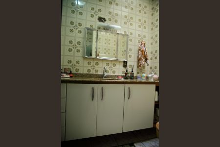 Casa à venda com 98m², 2 quartos e 1 vagaBanheiro 