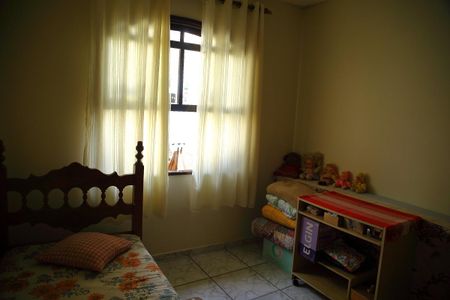 Casa à venda com 98m², 2 quartos e 1 vagaQuarto 2