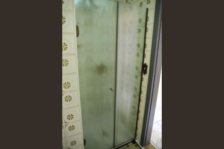 Casa à venda com 98m², 2 quartos e 1 vagaBanheiro 