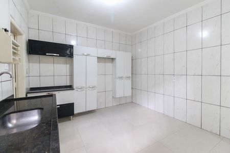 Apartamento para alugar com 120m², 2 quartos e 2 vagas Apartamento para alugar com 120m², 2 quartos e 2 vagasCozinha