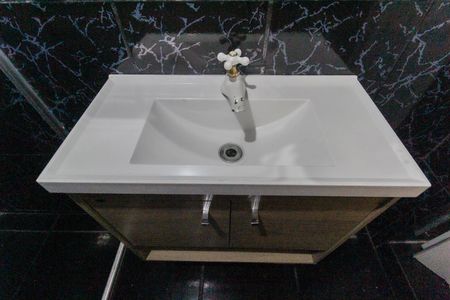 Apartamento para alugar com 120m², 2 quartos e 2 vagas Apartamento para alugar com 120m², 2 quartos e 2 vagasBanheiro da Suíte