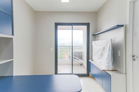 Sala / Cozinha de apartamento para alugar com 1 quarto, 28m² em Butantã, São Paulo