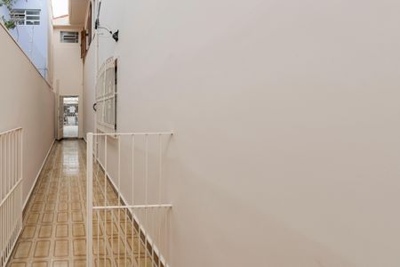 Casa para alugar com 220m², 3 quartos e 3 vagasCorredor Lateral