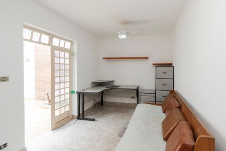 Casa para alugar com 220m², 3 quartos e 3 vagasQuarto de Serviço