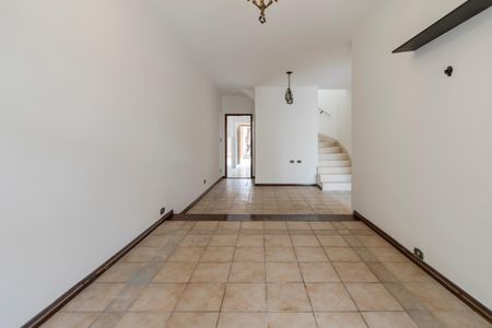 Sala de casa para alugar com 3 quartos, 220m² em Vila Cordeiro, São Paulo