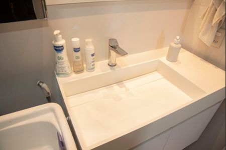 Apartamento à venda com 207m², 3 quartos e 3 vagasBanheiro da Suíte 1