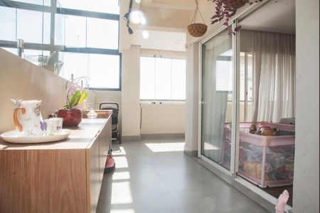 Apartamento à venda com 207m², 3 quartos e 3 vagasVaranda gourmet