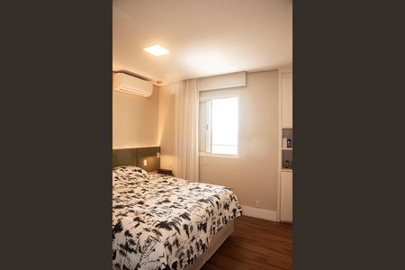 Apartamento à venda com 207m², 3 quartos e 3 vagasSuíte 2