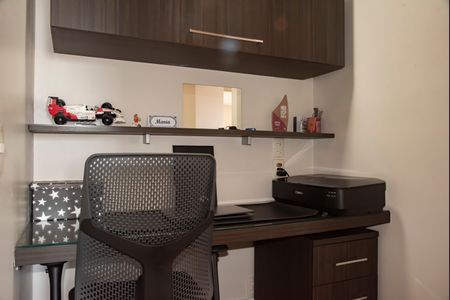 Apartamento à venda com 207m², 3 quartos e 3 vagasCorredor - Escritório