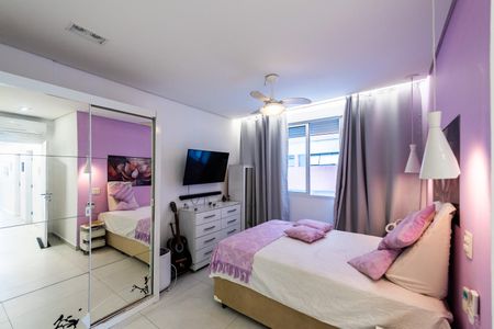 Apartamento para alugar com 3 quartos, 109m² em Ponta da Praia, Santos