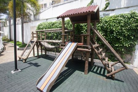 Apartamento para alugar com 60m², 2 quartos e 1 vagaÁrea comum - Playground