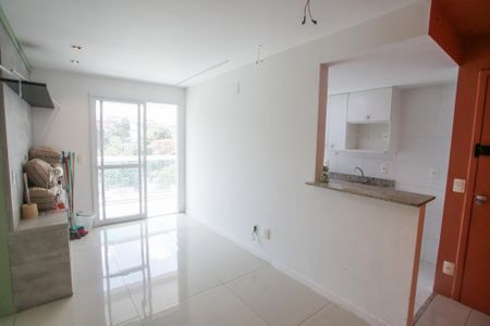 Sala de apartamento para alugar com 2 quartos, 60m² em Pechincha, Rio de Janeiro