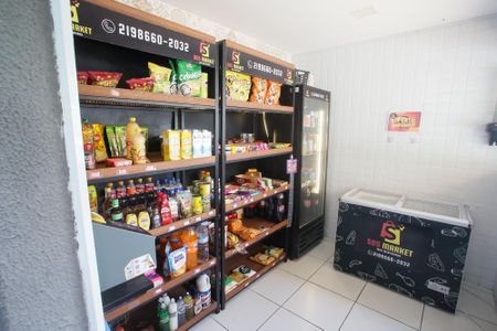 Apartamento para alugar com 60m², 2 quartos e 1 vagaMercadinho