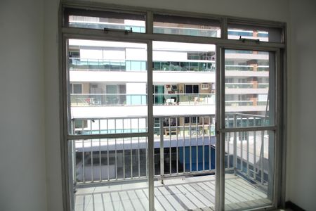 Varanda de apartamento para alugar com 2 quartos, 75m² em Anil, Rio de Janeiro