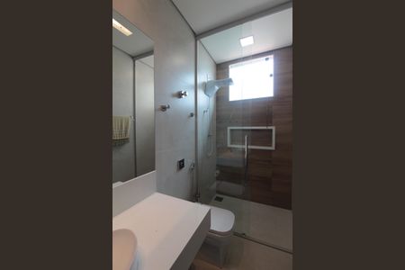 Casa à venda com 200m², 4 quartos e 2 vagasBanheiro da Suite