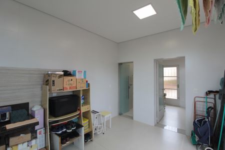 Casa à venda com 200m², 4 quartos e 2 vagasÁrea de Serviço