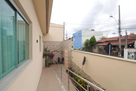 Casa à venda com 200m², 4 quartos e 2 vagasÁrea Externa