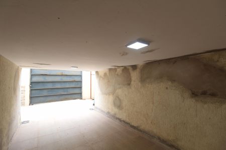 Casa à venda com 200m², 4 quartos e 2 vagasGaragem