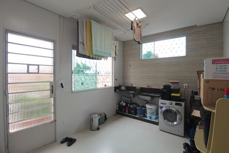 Casa à venda com 200m², 4 quartos e 2 vagasÁrea de Serviço