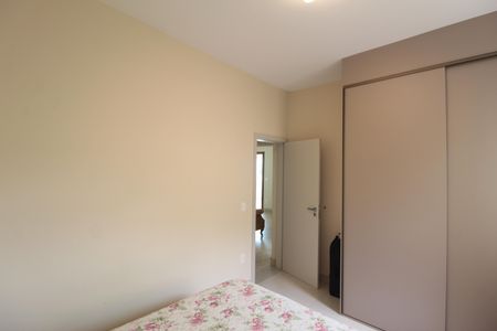 Casa à venda com 200m², 4 quartos e 2 vagasQuarto 2