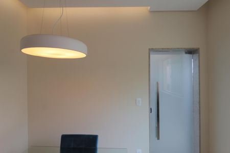 Casa à venda com 200m², 4 quartos e 2 vagasCopa