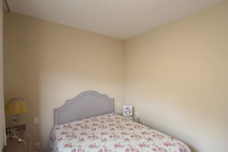 Casa à venda com 200m², 4 quartos e 2 vagasQuarto 2