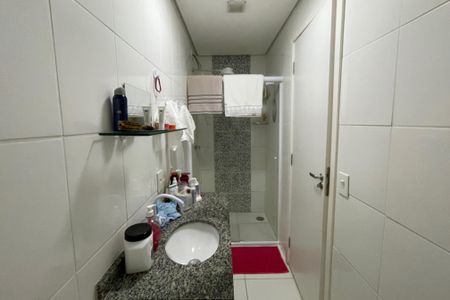 Banheiro de apartamento para alugar com 1 quarto, 40m² em Parque Anhanguera, São Paulo