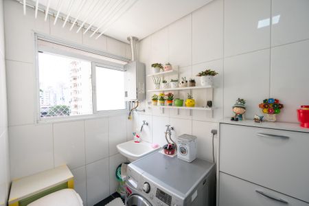 Apartamento à venda com 127m², 4 quartos e 3 vagasLavanderia