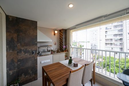 Apartamento à venda com 127m², 4 quartos e 3 vagasVaranda