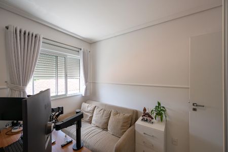 Apartamento à venda com 127m², 4 quartos e 3 vagasQuarto 2