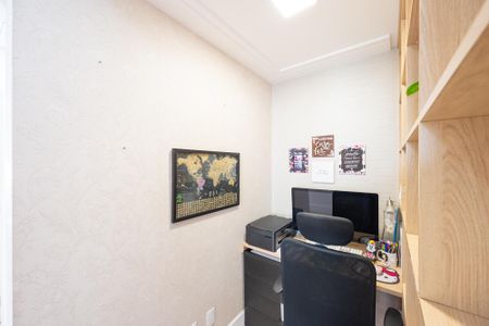 Apartamento à venda com 127m², 4 quartos e 3 vagasEscritório