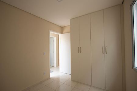 Quarto 2 de casa de condomínio para alugar com 2 quartos, 70m² em Quintais do Imperador, Sorocaba