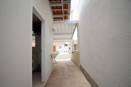 Casa de condomínio para alugar com 70m², 2 quartos e 2 vagas Casa de condomínio para alugar com 70m², 2 quartos e 2 vagasÁrea de Serviço