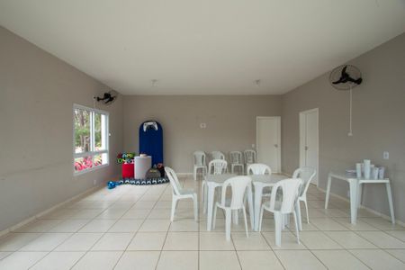 Casa de condomínio para alugar com 70m², 2 quartos e 2 vagas Casa de condomínio para alugar com 70m², 2 quartos e 2 vagasÁrea comum - Salão de festas