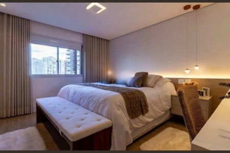 Apartamento à venda com 3 quartos, 177m² em Vila Romana, São Paulo
