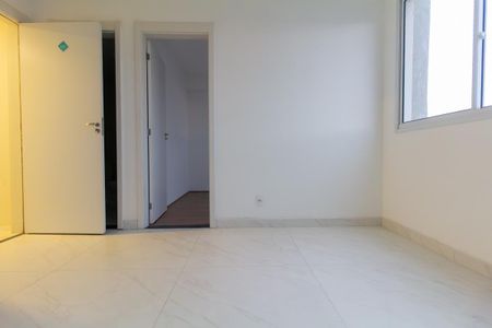 Apartamento para alugar com 34m², 2 quartos e sem vaga Apartamento para alugar com 34m², 2 quartos e sem vagaSala