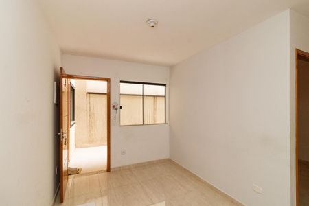 Apartamento para alugar com 2 quartos, 50m² em Vila Santa Terezinha (zona Norte), São Paulo