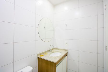 Apartamento para alugar com 69m², 2 quartos e 1 vagaBanheiro do quarto 1