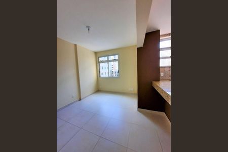 Apartamento à venda com 2 quartos, 65m² em Barro Preto, Belo Horizonte