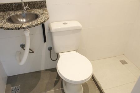 Apartamento para alugar com 90m², 2 quartos e sem vagaBanheiro da Suíte