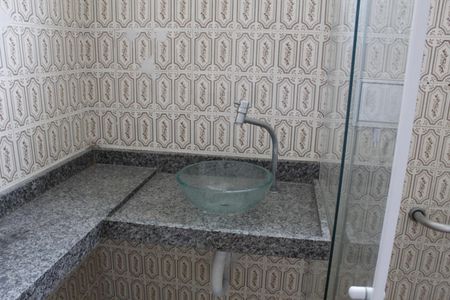 Apartamento para alugar com 90m², 2 quartos e sem vagaBanheiro Social