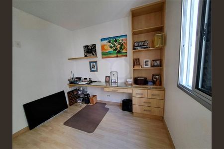 Apartamento à venda com 3 quartos, 100m² em Vila Uberabinha, São Paulo