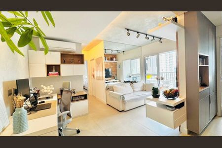 Apartamento à venda com 2 quartos, 65m² em Vila Cordeiro, São Paulo