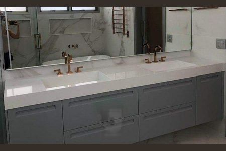 Casa de condomínio à venda com 365m², 3 quartos e 4 vagas