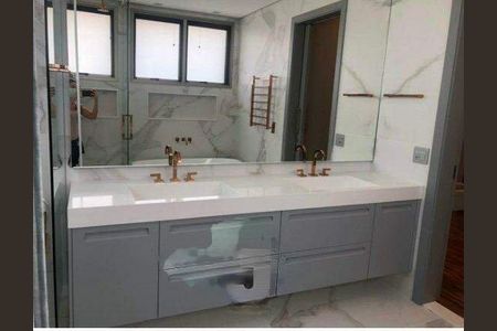 Casa de condomínio à venda com 365m², 3 quartos e 4 vagas