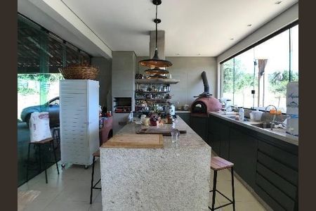 Casa à venda com 3 quartos, 300m² em Parque do Engenho, Nova Lima