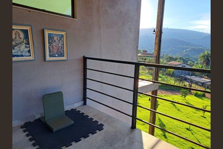 Casa à venda com 3 quartos, 300m² em Parque do Engenho, Nova Lima