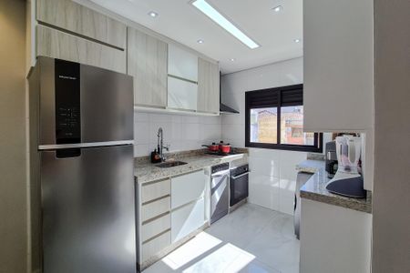 Apartamento à venda com 74m², 2 quartos e 2 vagasCozinha e Área de Serviço