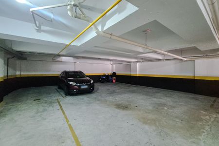 Apartamento à venda com 74m², 2 quartos e 2 vagasGaragem