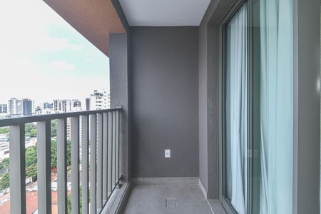Varanda de kitnet/studio para alugar com 1 quarto, 26m² em Cidade Monções, São Paulo